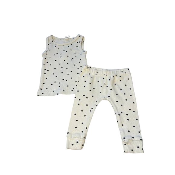 Quincy Mae Polka Dot Set - Picture 1 of 2